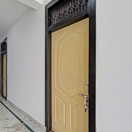 Hotel O Sparrow Nest Варанаси Екстериор снимка